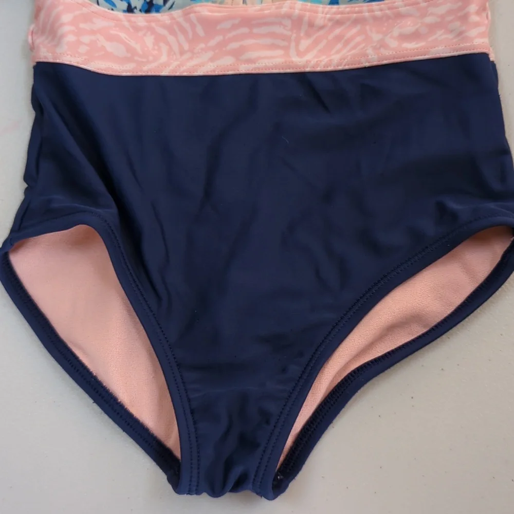 Athleta girl, One piece floral rash guard swimsuit. Size 6